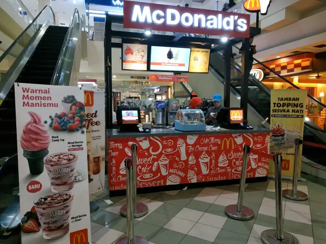Gambar Makanan McDonald's Ice Cream 7