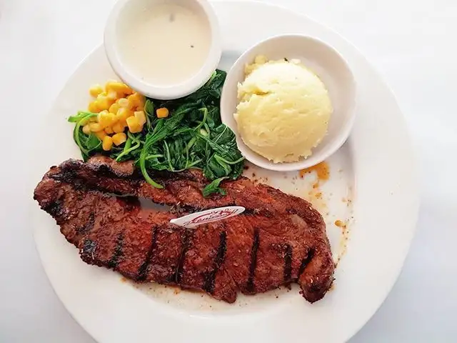 Gambar Makanan Holycow!STEAKHOUSEbyChefAfit 2