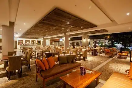 Gambar Makanan Pavoz - Sun Island Hotel 4