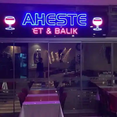 Aheste Restaurant