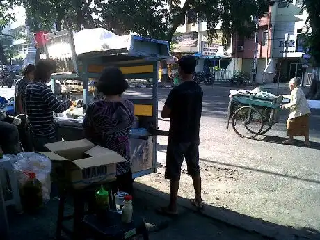 Gambar Makanan Bubur ayam pasar langgar jl. Kartini raya no 36 1