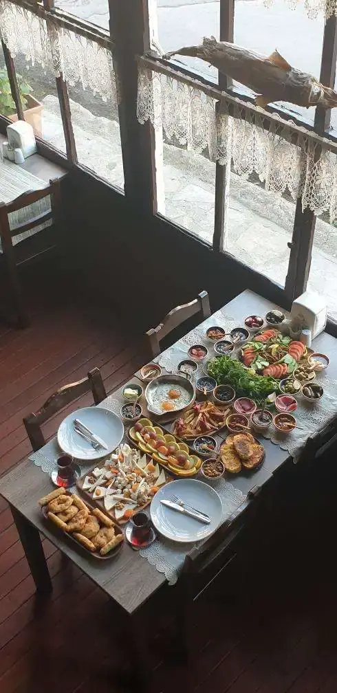Asma Altı Kahvaltı Balık Evi'nin yemek ve ambiyans fotoğrafları 20