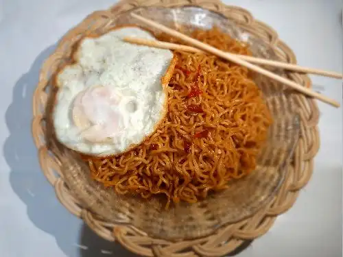 Mie (Kirin) Kamu, Perum Villa Fajar Indah 1