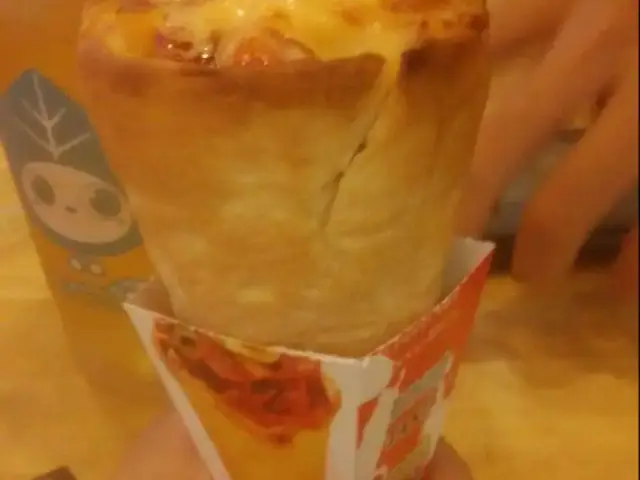 Gambar Makanan Classic Pizza Cone 18