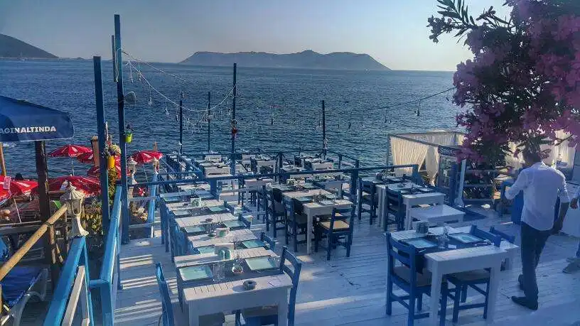 Sardelaki Greek Tavern'nin yemek ve ambiyans fotoğrafları 33