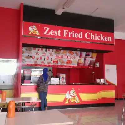 Zest Fried Chicken Betro Sedati