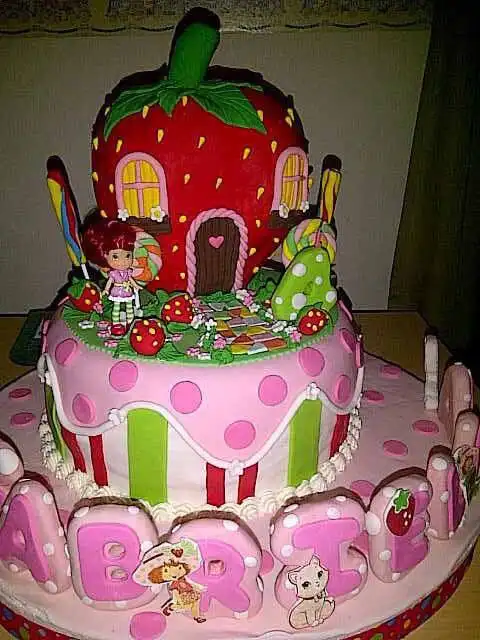 Gambar Makanan Erna's Cake 9