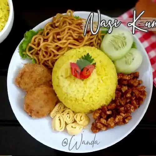 Gambar Makanan Nasi Uduk Biru Pelita, Greenlake 7