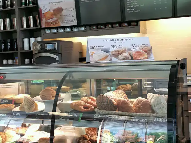 Gambar Makanan Starbucks 4
