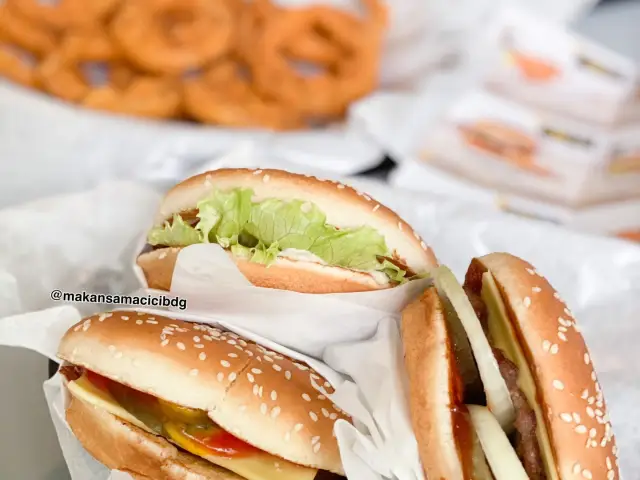 Gambar Makanan Carl's Jr. 4