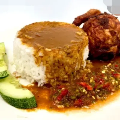 NASI KUKUS AYAM REMPAH