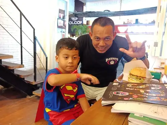 Gambar Makanan Dod's Burger Kuta Square 12