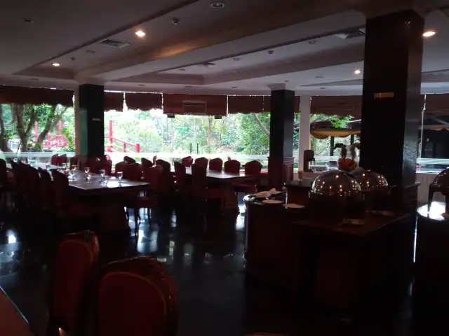 Gambar Makanan Restaurant Cokro Kembang - Hotel Desa Wisata TMII 7