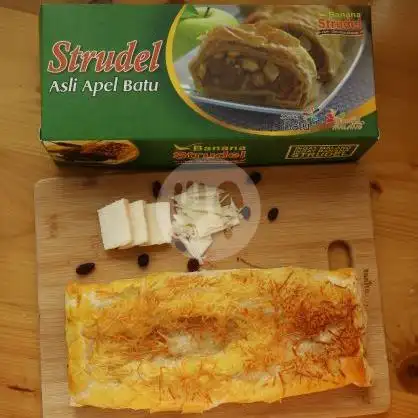 Gambar Makanan Banana Strudel Malang, Terusan Borobudur 16