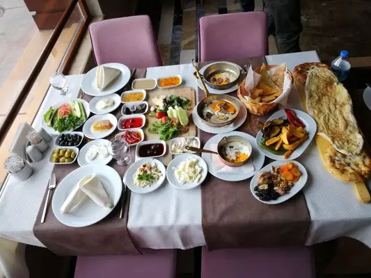 Şehr-i Kayseri Restoran &amp; Kafe'nin yemek ve ambiyans fotoğrafları 1
