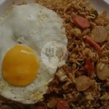 Gambar Makanan Nasi goreng dan Mie "Dapur Mami", Lowokwaru 16