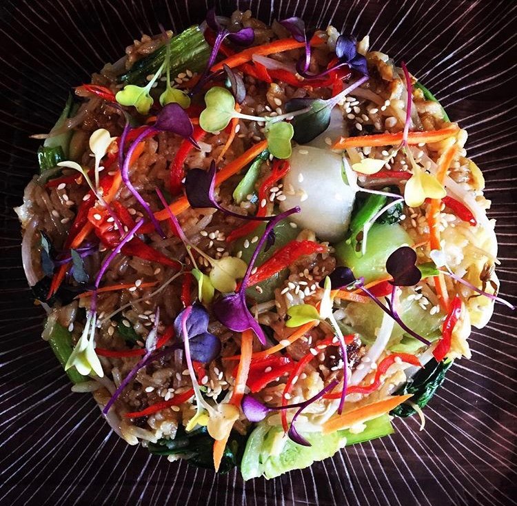 Cockatoo Bar near me in Manila Discover Seafood food restaurant nearby YummyAdvisor