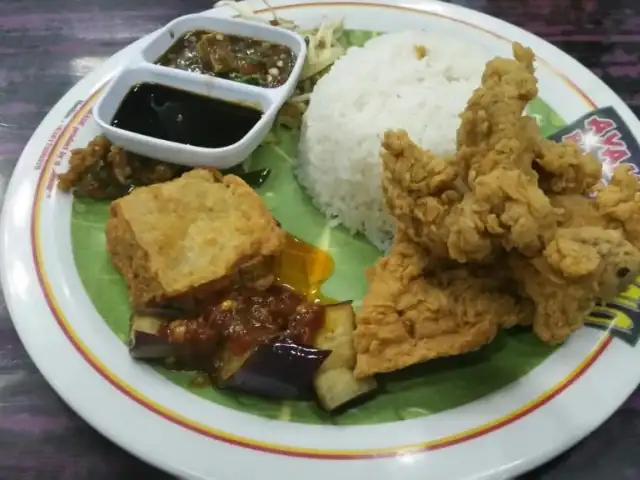 Gambar Makanan Ayam Bakar Wong Solo 19