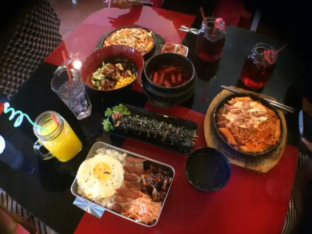 Myeongdong Street Cafe Food Photo 14