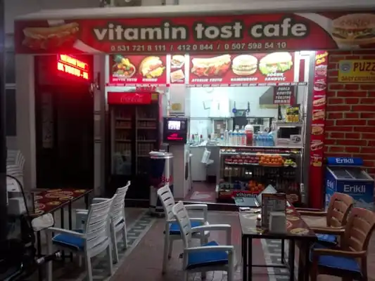 Vitamin Tost Cafe'nin yemek ve ambiyans fotoğrafları 1