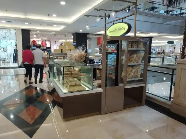 Gambar Makanan Leonards Pastry 20