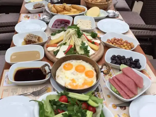 Cızbız Köfte'nin yemek ve ambiyans fotoğrafları 11