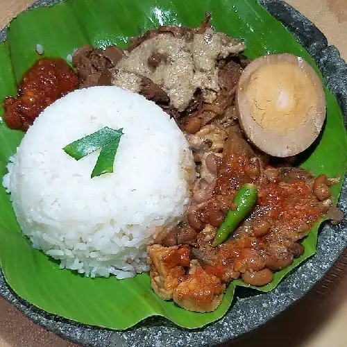 Gambar Makanan Gudeg Bu Tjitro & Bakpia Kumalasari, Kelapa Gading 20