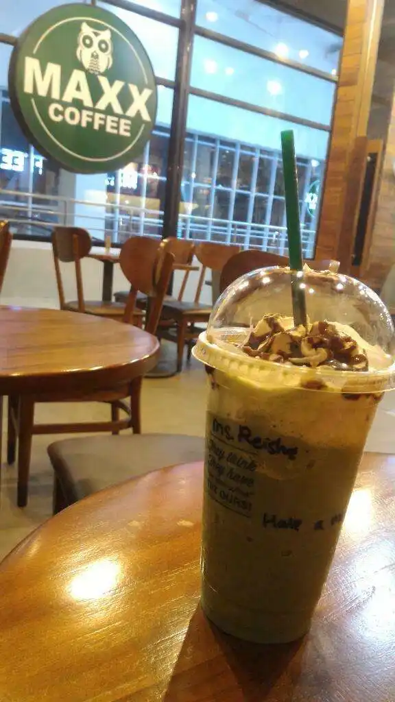 Gambar Makanan Maxx Coffee 16