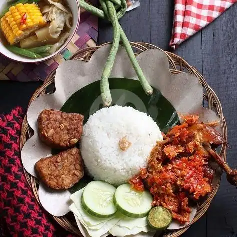 Gambar Makanan Ayam Bakar Rajawali (ABR), Palembang 7