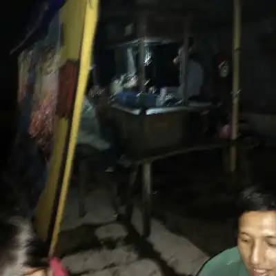 wedang jahe susu warung angkringan lesehan