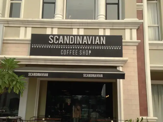 Gambar Makanan Scandinavian Coffee Shop 8