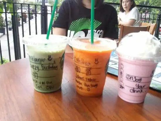 Gambar Makanan Starbucks 17