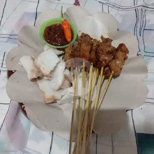 Gambar Makanan Sate Babi Depan Banjar Pelasa Kuta 2