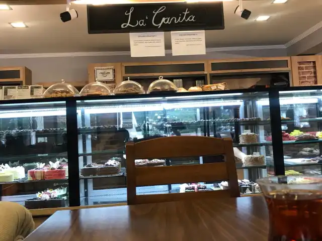 La' Ganita'nin yemek ve ambiyans fotoğrafları 1