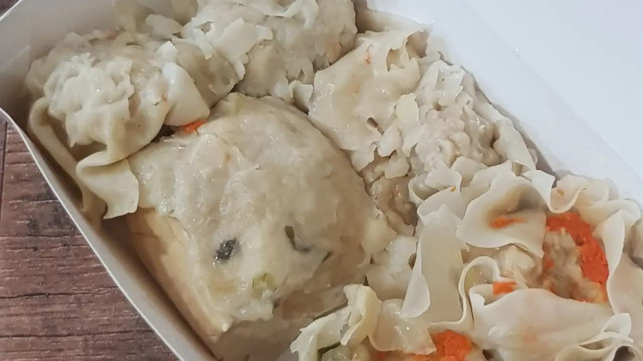 Top Siomay