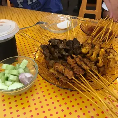 Ming Sate Hut