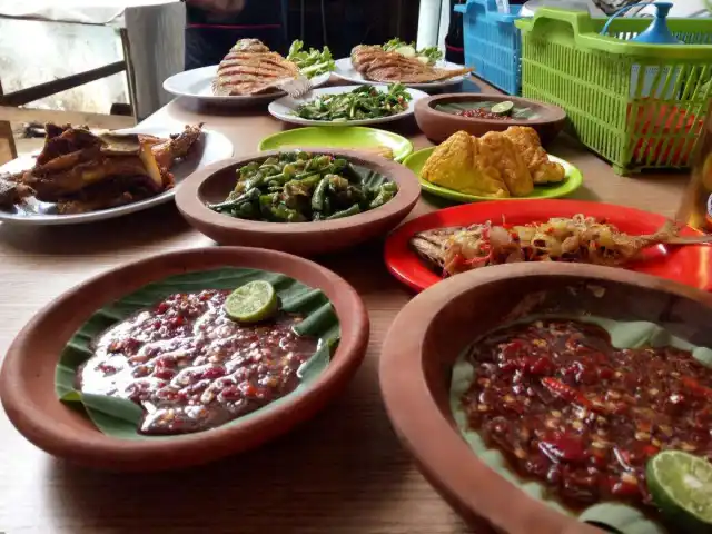 Gambar Makanan Saung Dadakan 6