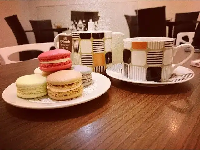 Macaron Café Food Photo 7