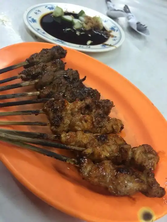 Gambar Makanan Sate Babi krekot 9