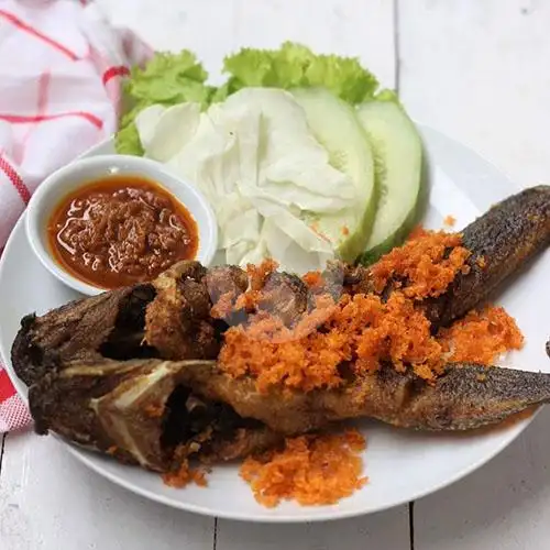 Gambar Makanan Warung Nasi Mamah, RE Martadinata 18