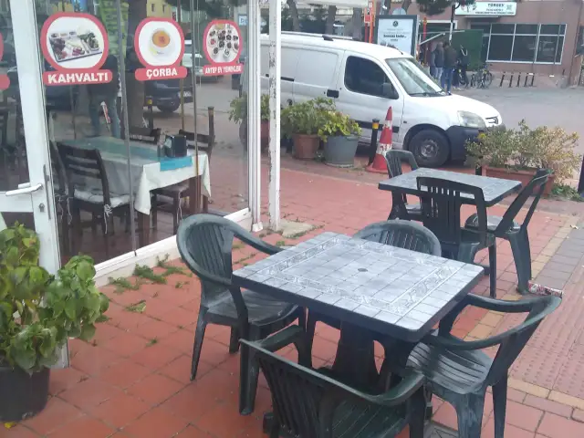 Bi Daha Ye Cafe & Ev Yemekleri'nin yemek ve ambiyans fotoğrafları 2