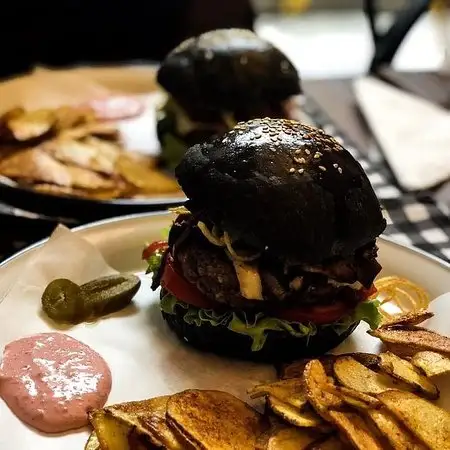 Fil Burger'nin yemek ve ambiyans fotoğrafları 21