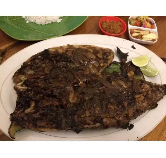 Gambar Makanan Ikan Bakar Nelayan Makasar 15