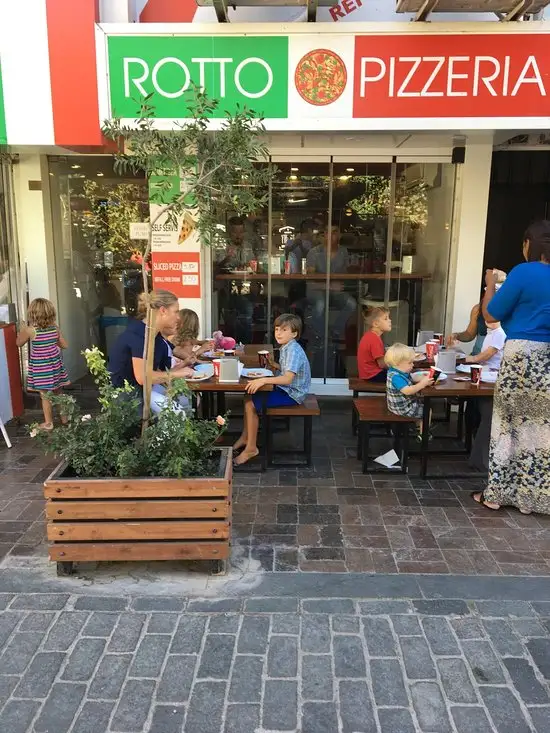 Rotto Pizzera'nin yemek ve ambiyans fotoğrafları 62
