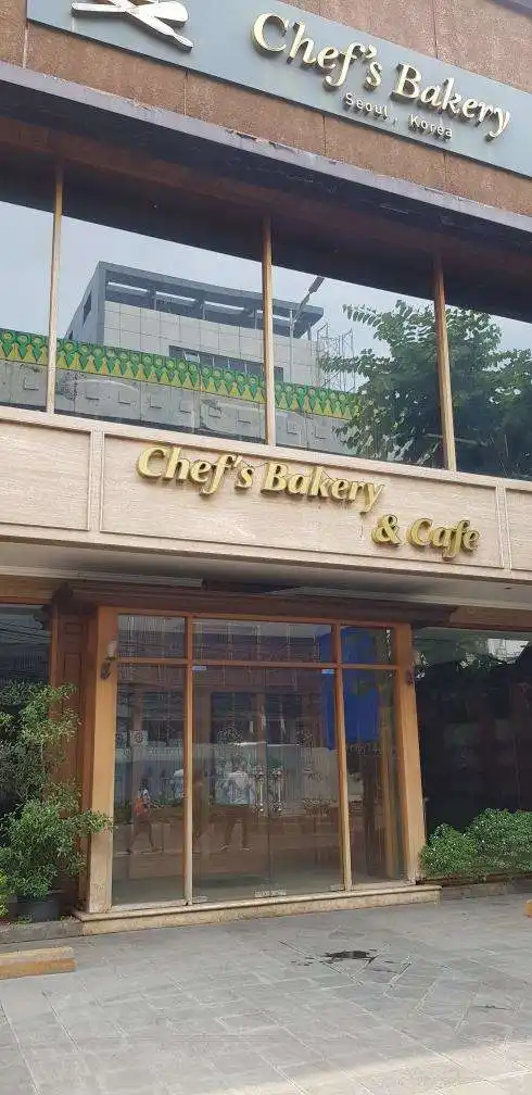 Gambar Makanan Chef's Bakery and Cafe 20