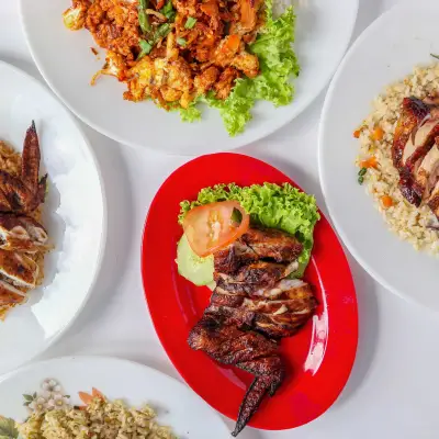 NASI AYAM NURYN SERI PENGKALAN