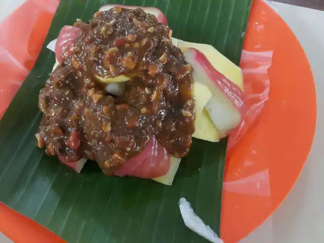 Gambar Makanan Rujak Kolam Medan 9