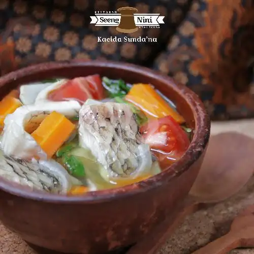 Gambar Makanan Resto Khas Sunda Seeng Nini, Tebet 7