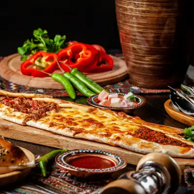 Candaroğlu Börek & Pide & Pizza