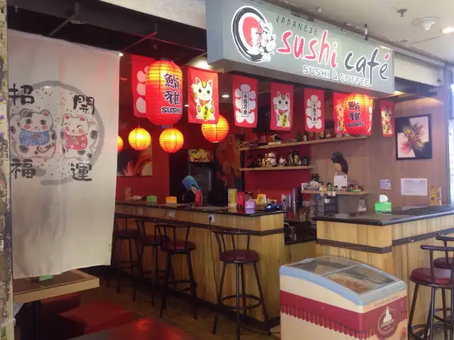 Gambar Makanan Sushi Cafe 10